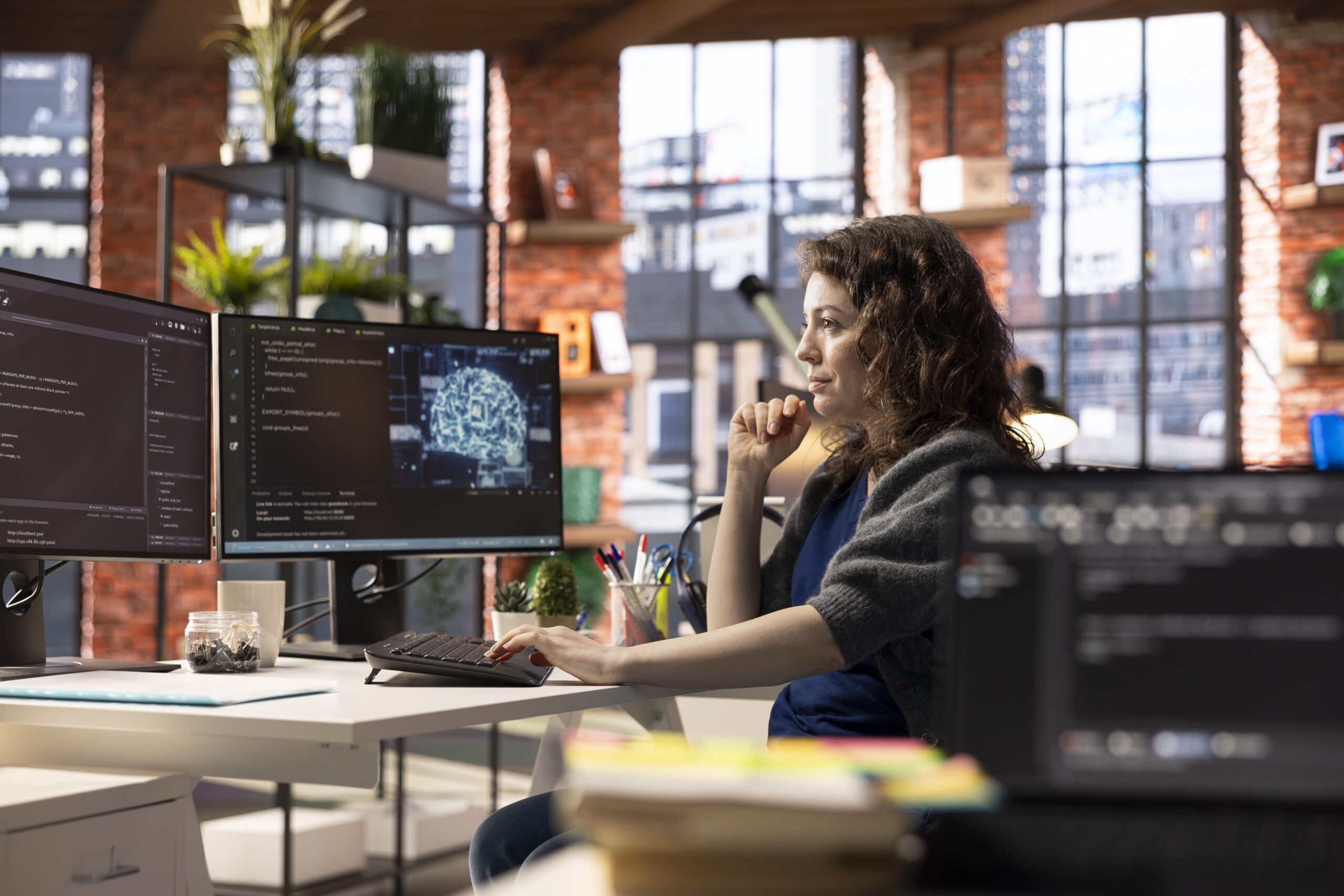 Software Development Companies l WTT Solutions