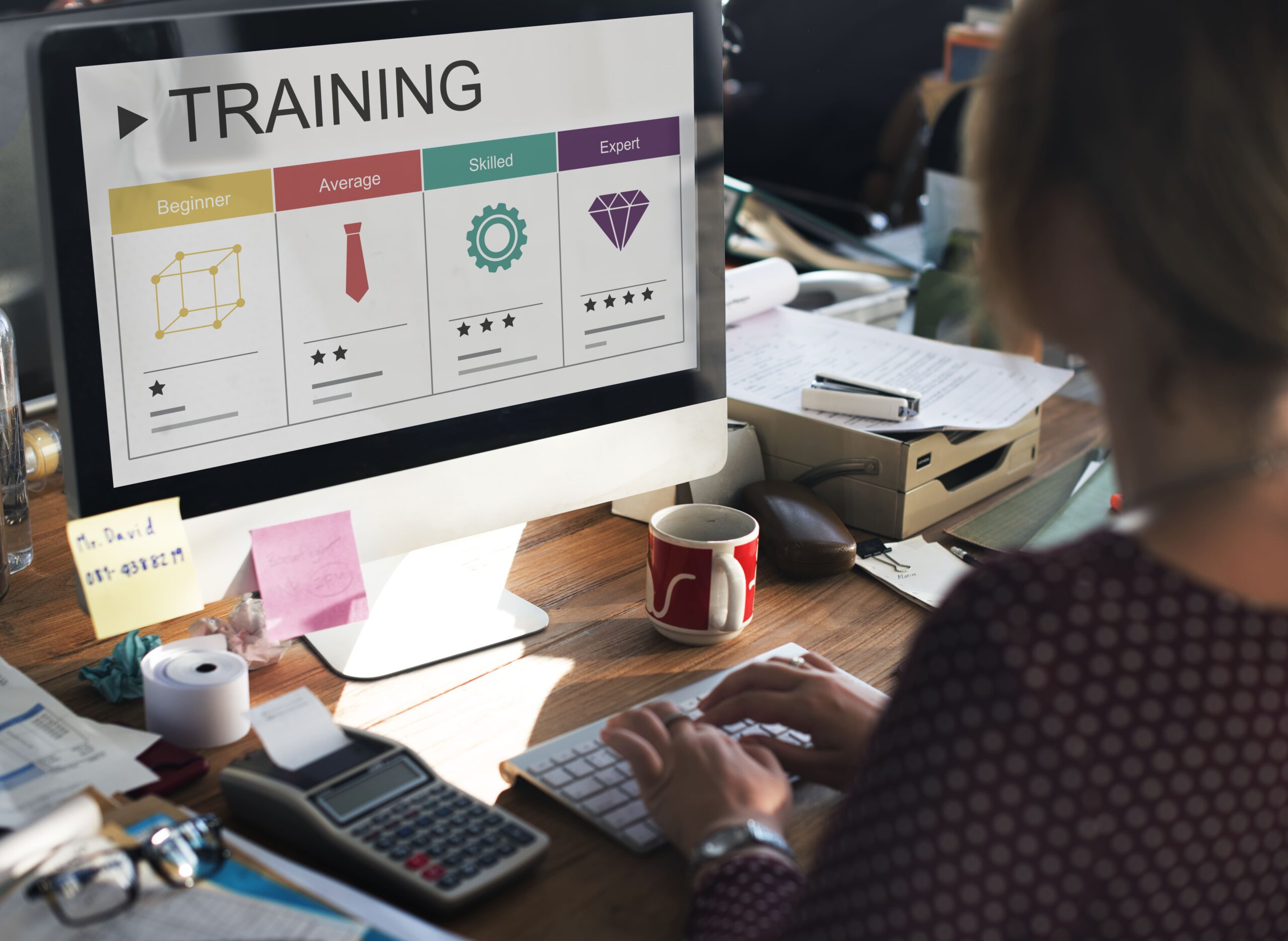 Employee Training Software Development: Custom Learning Platforms Guide l WTT Solutions